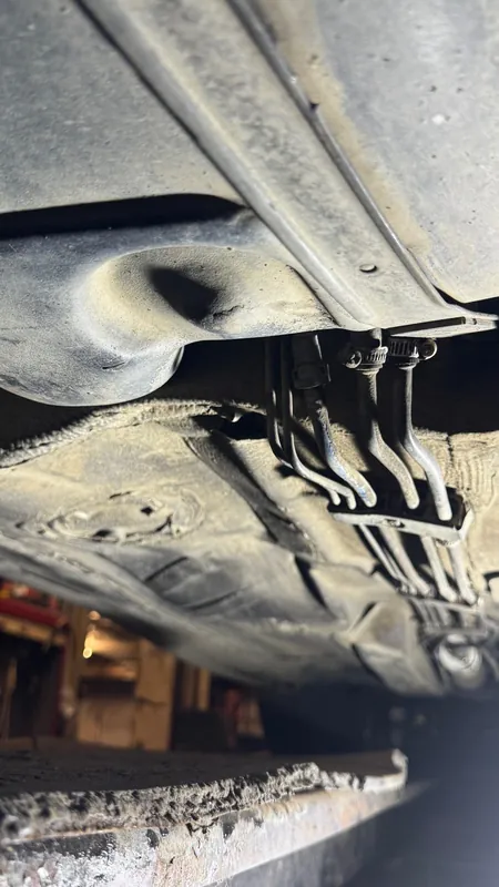 Rusting sill edge and underbody shield from below